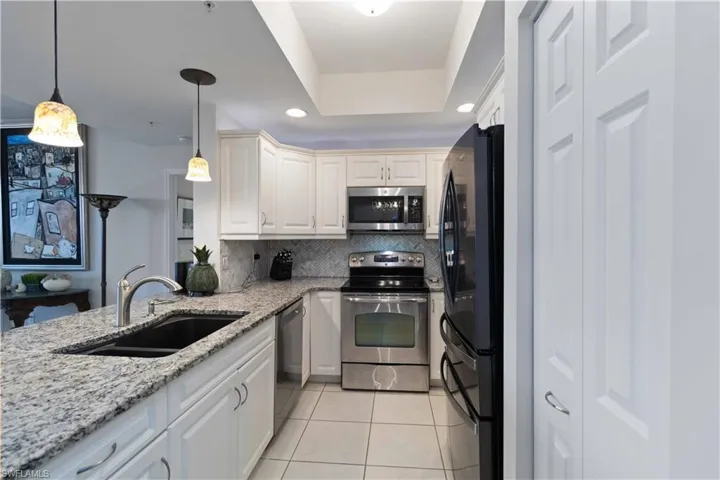 1001 Arbor Lake Dr # 606, Naples, Florida 34110