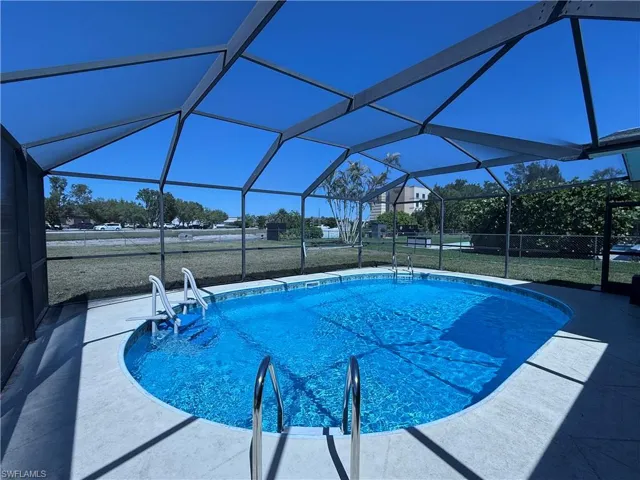 1709 NE 7th  TER, Cape Coral, FL 33909