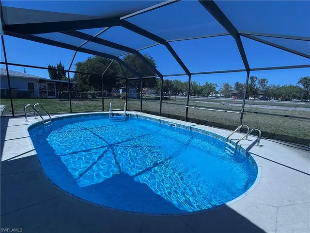 1709 NE 7th  TER, Cape Coral, FL 33909