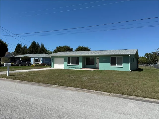 1709 NE 7th  TER, Cape Coral, FL 33909