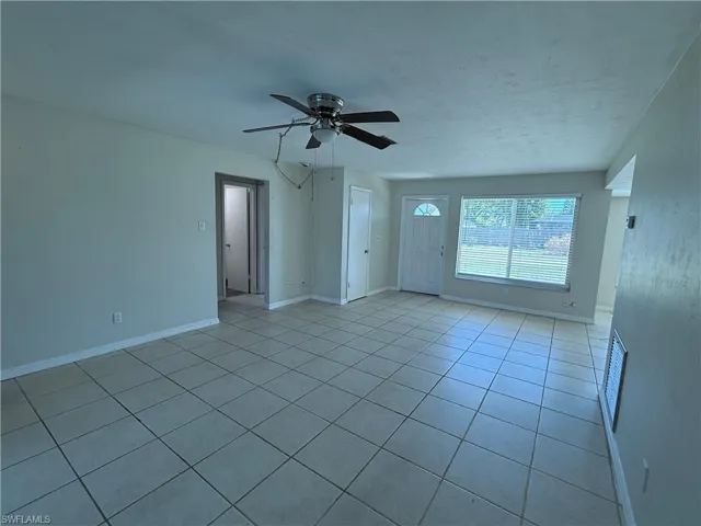 1709 NE 7th  TER, Cape Coral, FL 33909
