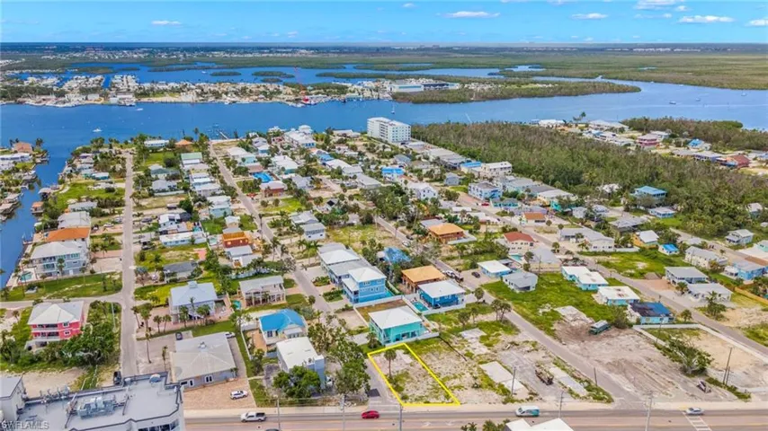 VIRTUALLY ENHANCED - 2101 Parcel