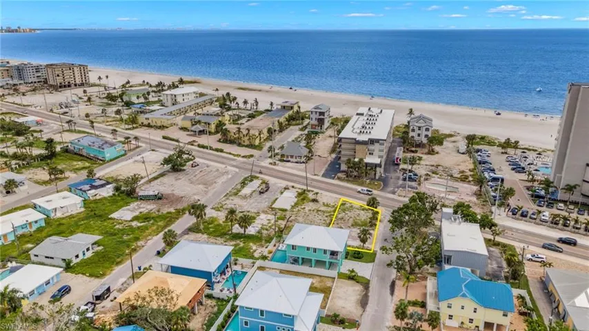 VIRTUALLY ENHANCED - DIRECT BEACH ACCESS on Pearl Street