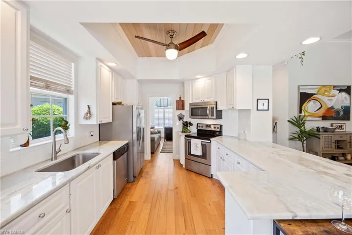 3997  Isla Ciudad  CT, Naples, FL 34109