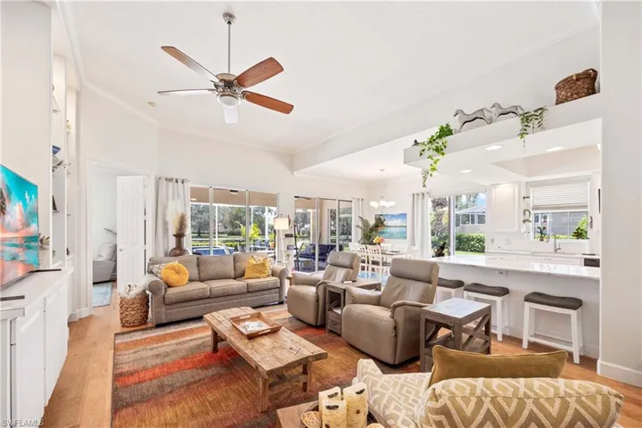 3997  Isla Ciudad  CT, Naples, FL 34109