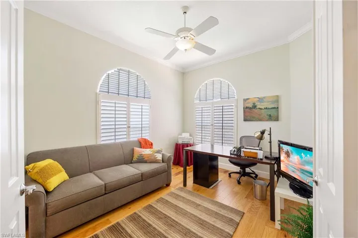 3997  Isla Ciudad  CT, Naples, FL 34109