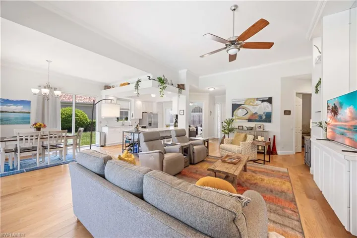3997  Isla Ciudad  CT, Naples, FL 34109
