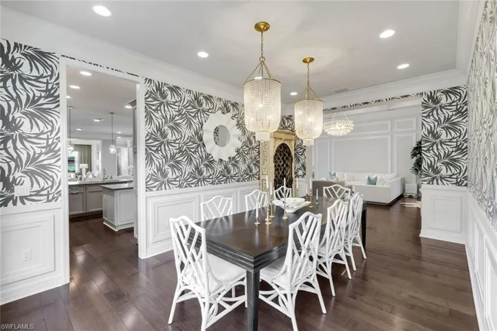 4056  Nova  LN, Naples, FL 34119