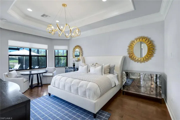 4056  Nova  LN, Naples, FL 34119