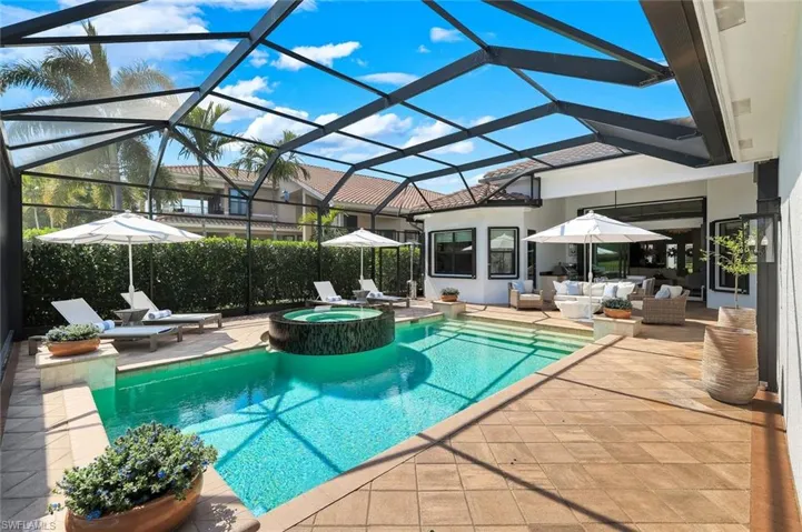 4056  Nova  LN, Naples, FL 34119