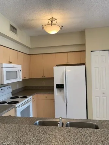 1190 Reserve Way # 206, Naples Fl 34105