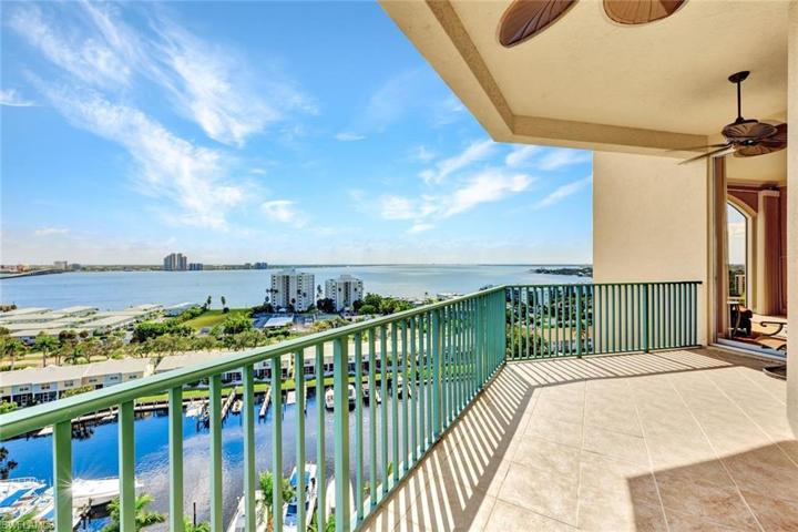 Balcony 3