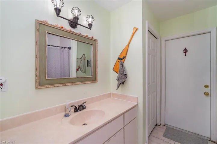 10910  Sharon  DR, North Fort Myers, FL 33917