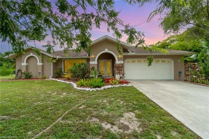 10910  Sharon  DR, North Fort Myers, FL 33917