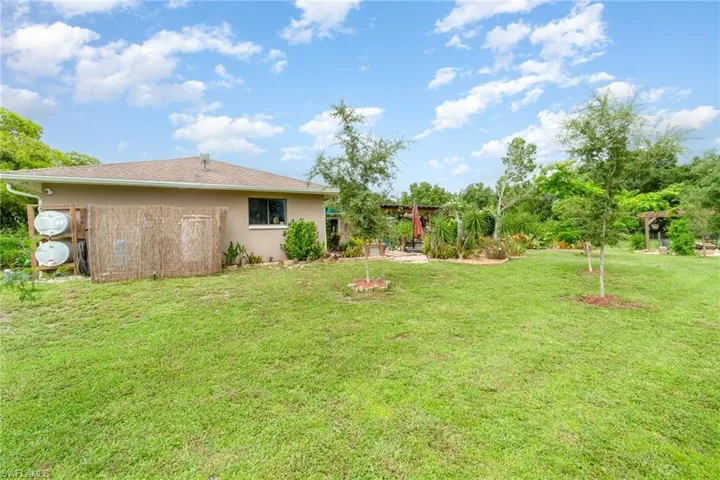 10910  Sharon  DR, North Fort Myers, FL 33917