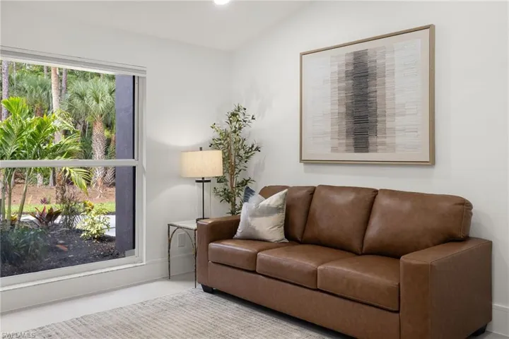 4521 3rd Ave Nw, Naples, Florida 34119