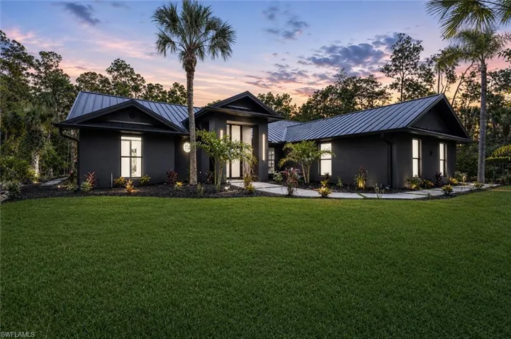 4521 3rd Ave Nw, Naples, Florida 34119