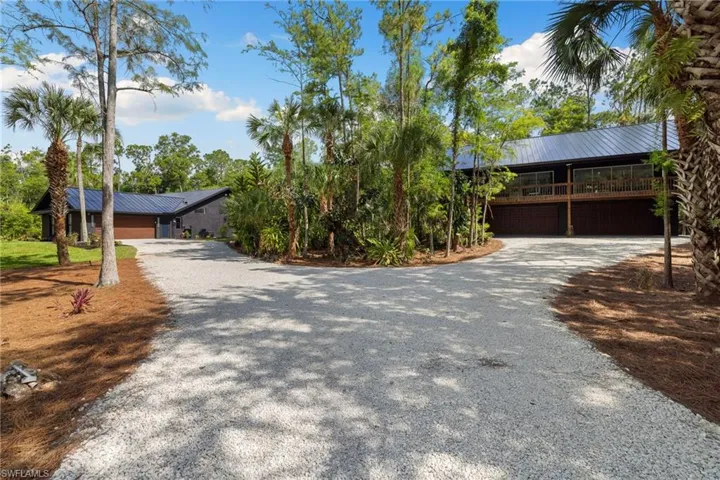 4521 3rd Ave Nw, Naples, Florida 34119