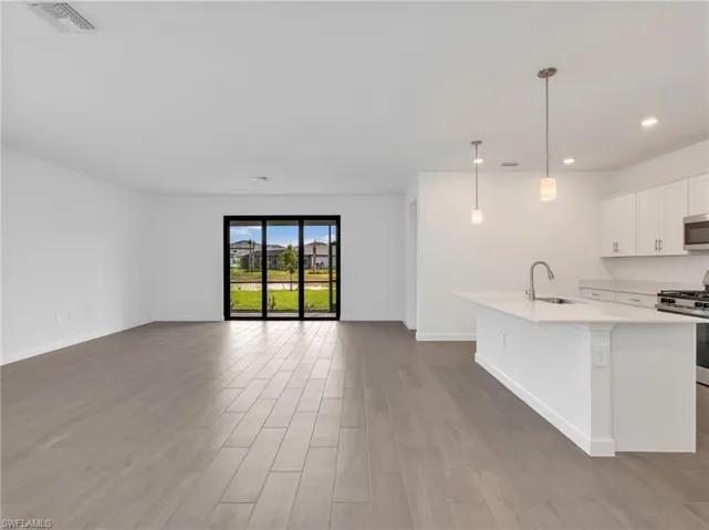 19228 Gentry Pl, Estero, Florida 33928