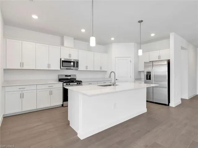 19228 Gentry Pl, Estero, Florida 33928