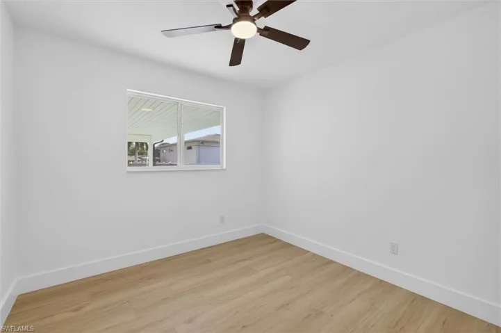 18521 Phlox Dr, Fort Myers, Florida 33967