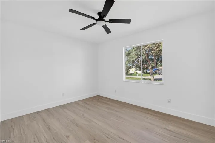 18521 Phlox Dr, Fort Myers, Florida 33967