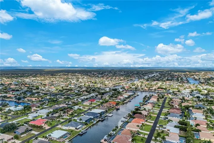1820 Sw 51st St, Cape Coral, Florida 33914
