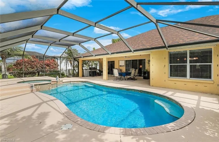 1820 Sw 51st St, Cape Coral, Florida 33914