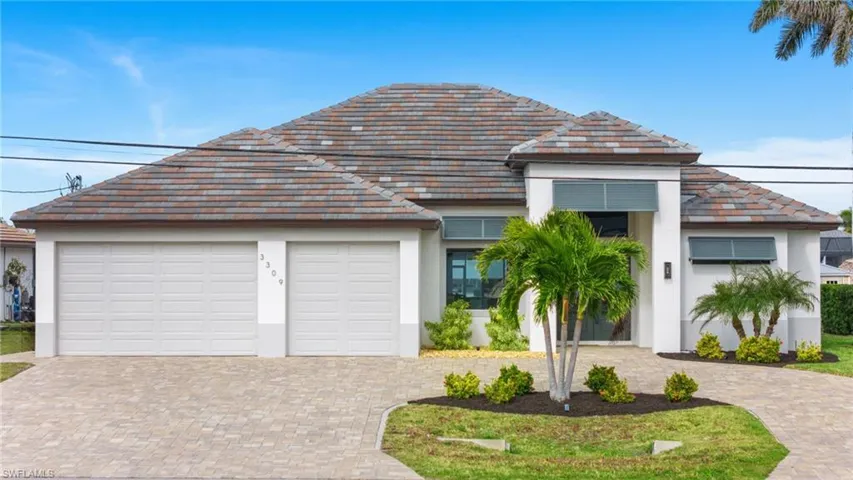 Three Car Garage