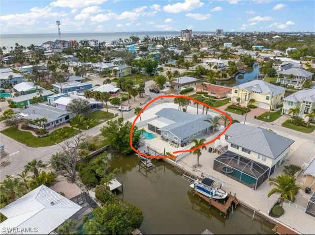310 Madison Ct, Fort Myers Beach, Florida 33931