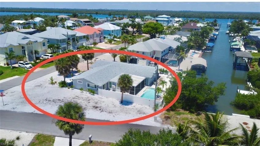 310 Madison Ct, Fort Myers Beach, Florida 33931