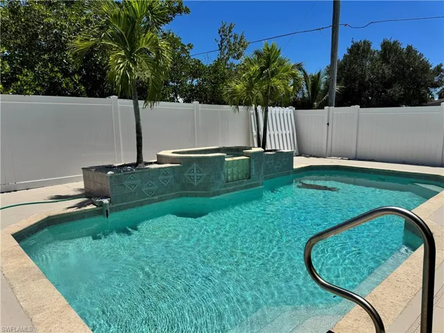310 Madison Ct, Fort Myers Beach, Florida 33931