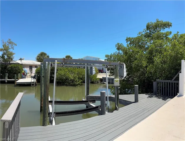 310 Madison Ct, Fort Myers Beach, Florida 33931