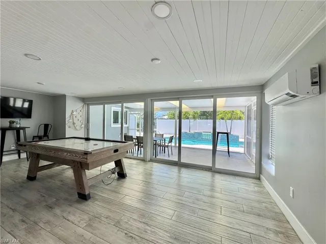 310 Madison Ct, Fort Myers Beach, Florida 33931