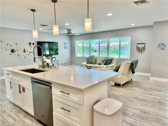 310 Madison Ct, Fort Myers Beach, Florida 33931
