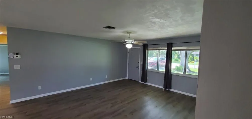 Living Room/Dining Room