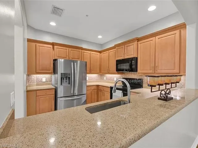 4400 Lazio Way 202, Fort Myers, Florida 33901