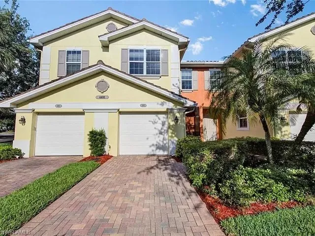 4400 Lazio Way 202, Fort Myers, Florida 33901