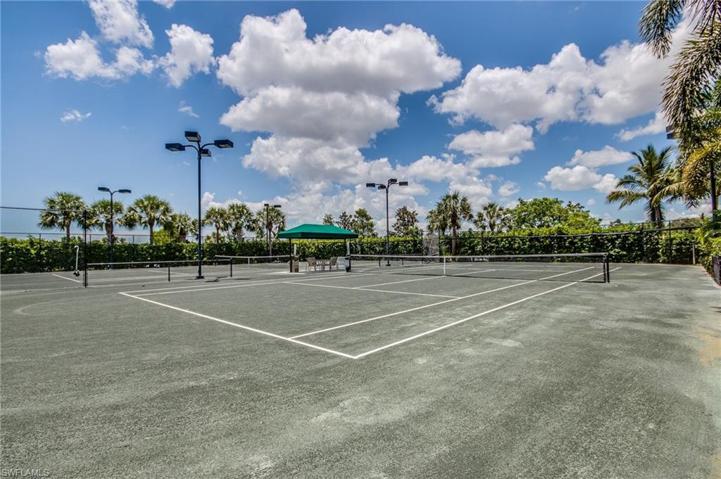 Tennis