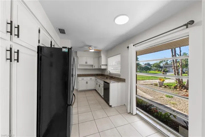 1211 34th St, Cape Coral, Florida 33904