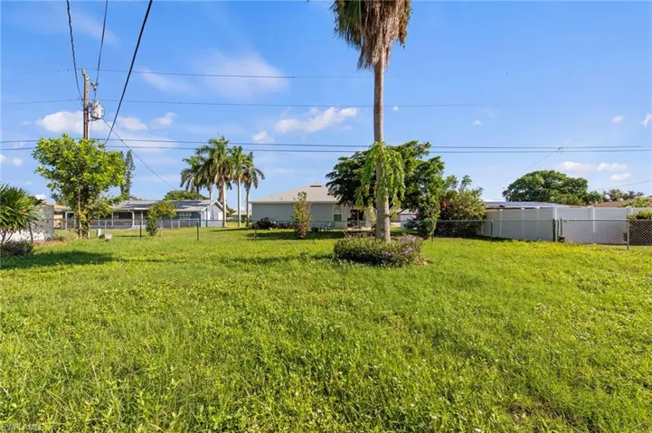 1211 34th St, Cape Coral, Florida 33904
