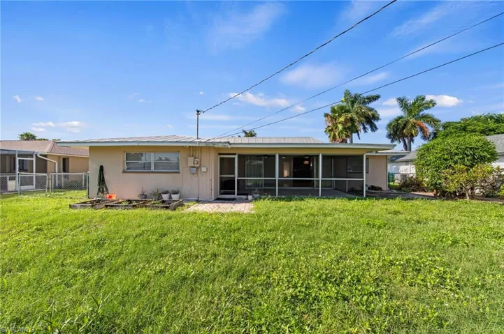 1211 34th St, Cape Coral, Florida 33904