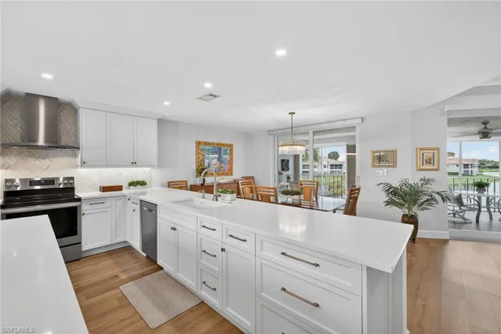 3615 Haldeman Creek Dr 204, Naples, Florida 34112