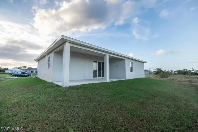2911 48th St Sw, Lehigh Acres, Florida 33976