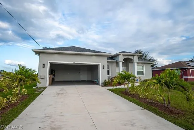 2911 48th St Sw, Lehigh Acres, Florida 33976