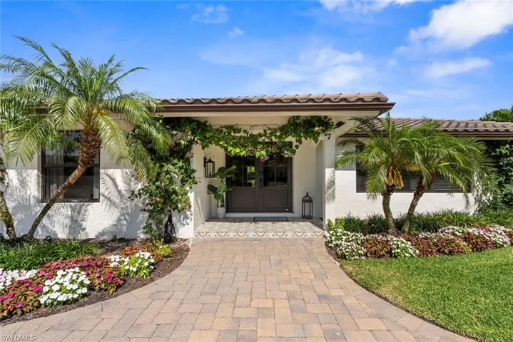 4222 Crayton Rd, Naples, Florida 34103