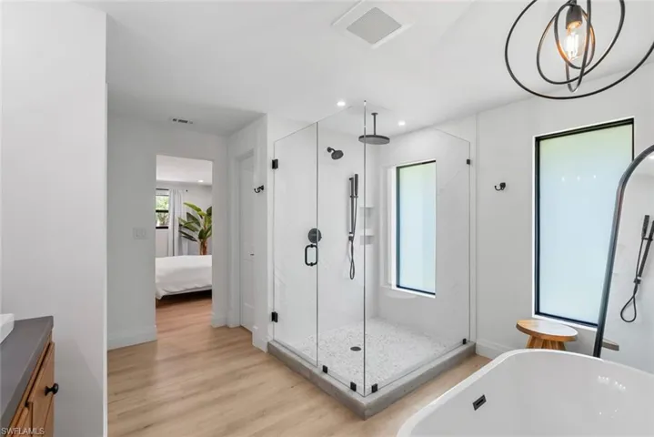 4222 Crayton Rd, Naples, Florida 34103