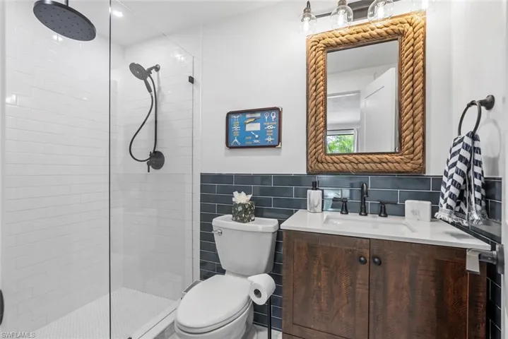 4222 Crayton Rd, Naples, Florida 34103
