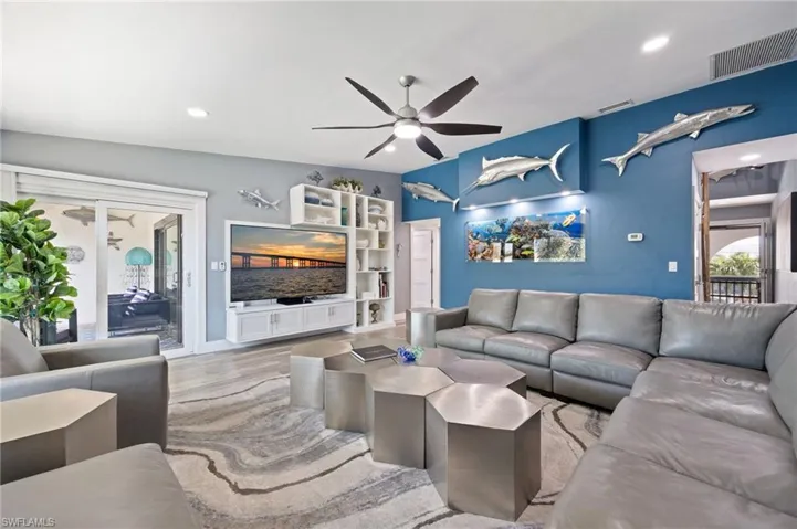 4904 Vincennes St 204, Cape Coral, Florida 33904