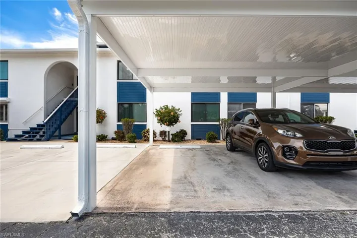 4904 Vincennes St 204, Cape Coral, Florida 33904